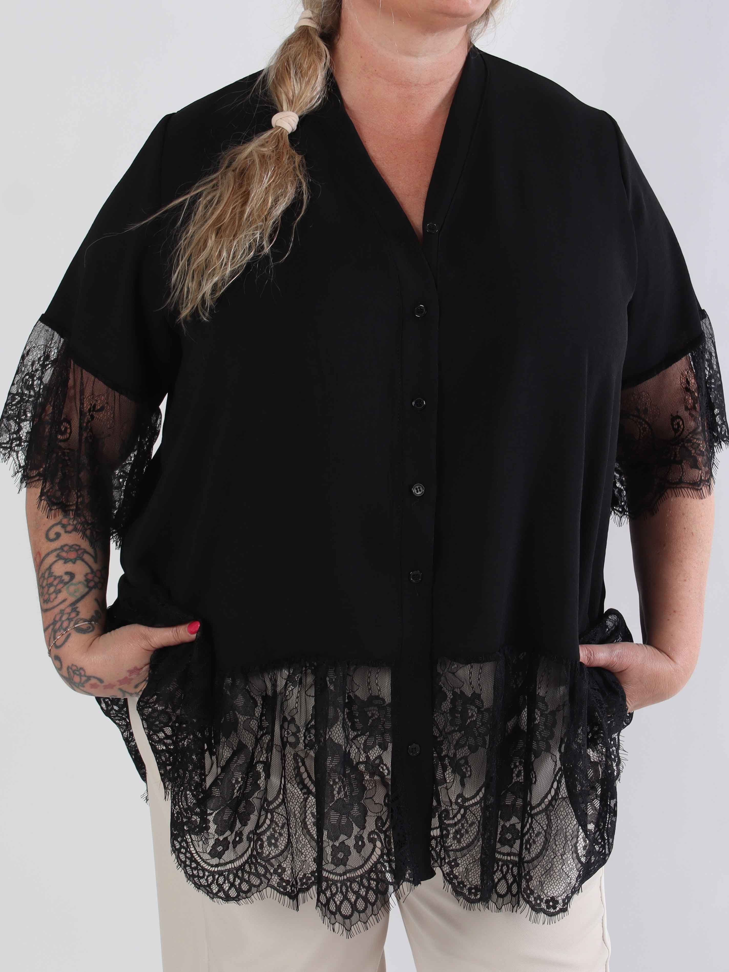 Asta - Plus size tunika i viskose med knapper og flæsekanter